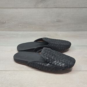 OluKai Black Woven Leather Mule Clogs
